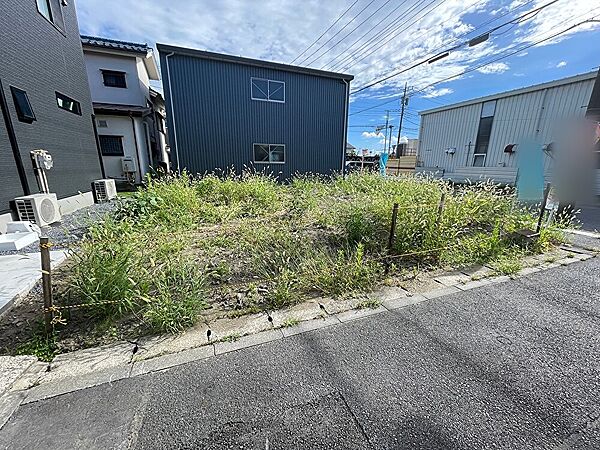 建築条件なし売地につきお好きなハウスメーカー、間取り＆プランで建築できます