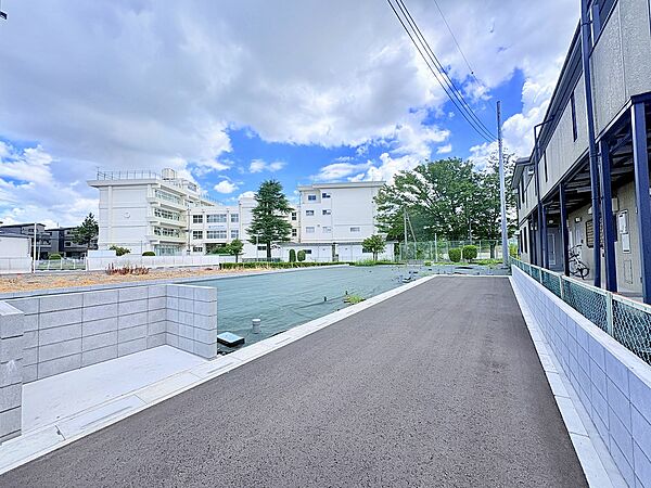 建築条件なし・お好きなプラン＆ハウスメーカーで建築可。