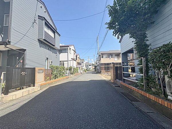 「前面道路、西側5m公道」
