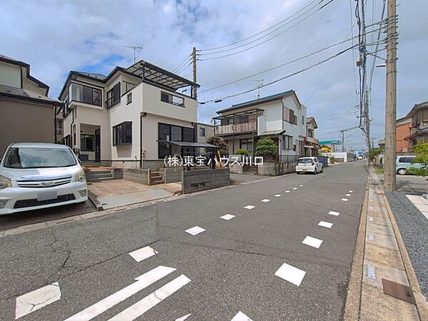 前面道路含む現地