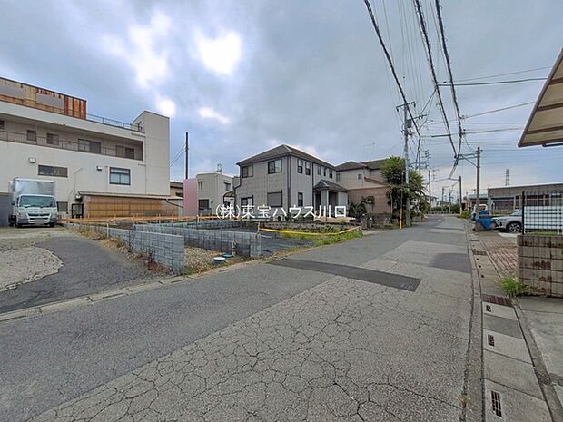 前面道路含む現地