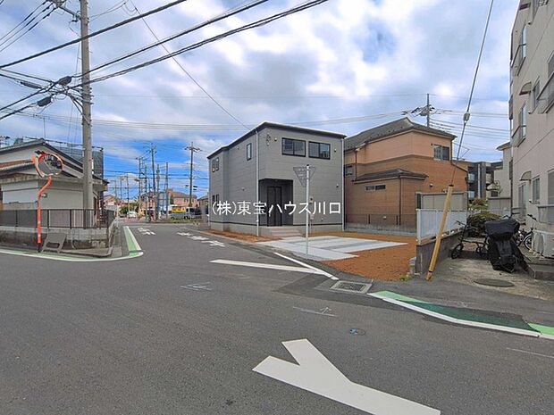 前面道路含む現地
