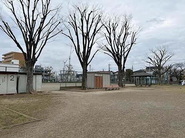 弥平町公園まで約130m