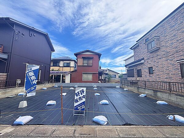 建築条件付き売地：強く・長く・快適に住まう。性能重視の長期優良住宅で建てられます