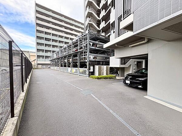 何度でも大丈夫です。ご納得いただけるまでご内覧のお手伝いをいたしますので、気が済むまで生活のイメージを膨らませてください。まずは、写真では見え味わえない空間を味わってください。