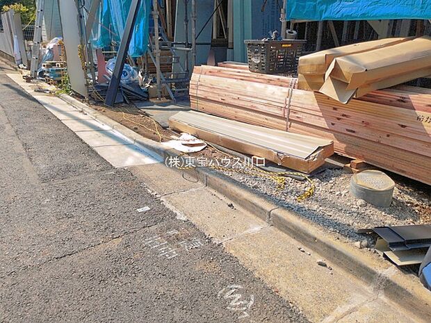 前面道路含む現地