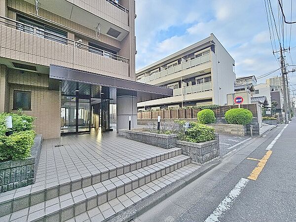 エントランスを拡大表示
