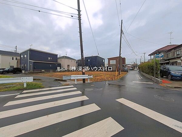 前面道路含む現地
