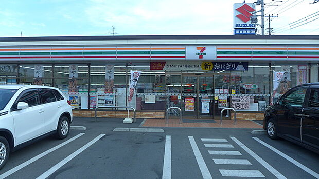 セブンイレブン八王子長沼町店まで5325m