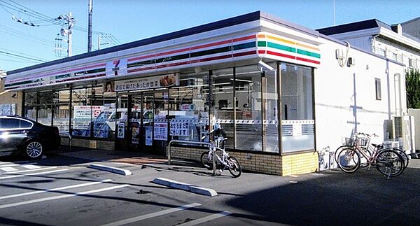 セブンイレブン横浜新吉田東1丁目店まで650m
