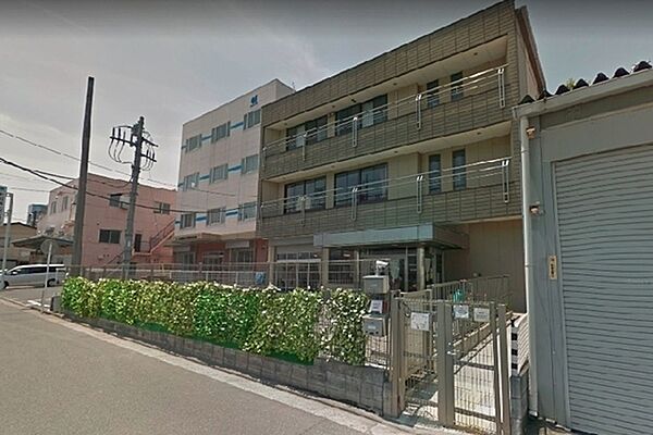 鴨居北こども園まで555m