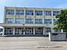 周辺：西岡中学校まで750m
