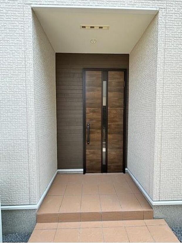 物件探しのご条件・ご要望・ご質問など、何なりと弊社スタッフまでお申し付けください!不動産に関することなら、どのようなことでも誠心誠意対応させて頂きます。