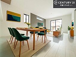 リビング/ダイニングの画像