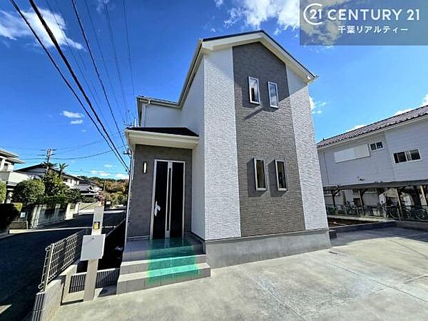 物件探しのご条件・ご要望・ご質問など、何なりと弊社スタッフまでお申し付けください!不動産に関することなら、どのようなことでも誠心誠意対応させて頂きます。