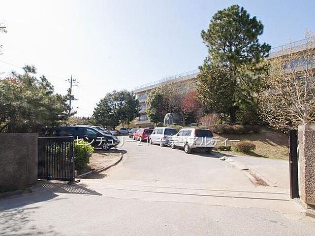 八千代市立大和田中学校まで1137m