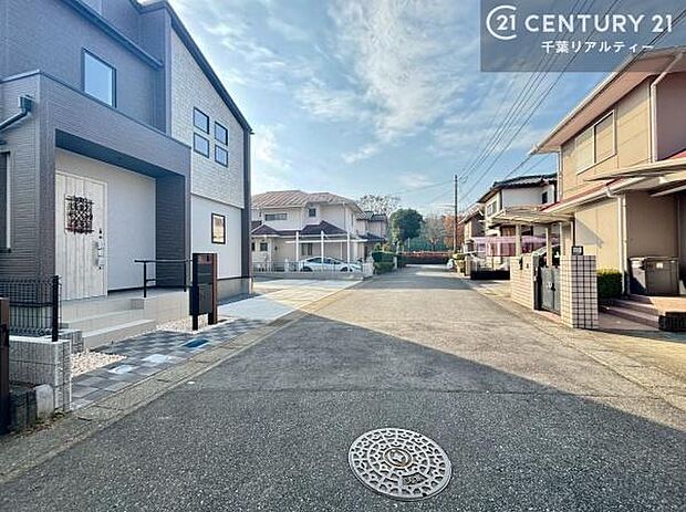 周辺環境や、お客様のご希望に合った物件も一緒にご案内を致します。住宅ローンアドバイザーによるご相談も承ります。当社はお問い合わせに即対応します!お待たせしません!