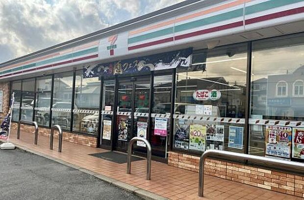 セブンイレブン佐倉本町店まで700m