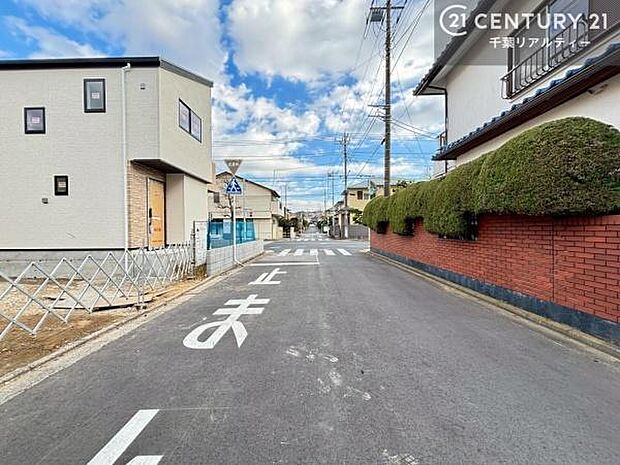 住宅ローンや購入資金に関するご相談も、いつでも承っております。初めての方でも安心して進められるよう、丁寧にサポートいたします。