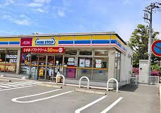 ミニストップ千葉幕張西店まで1123m