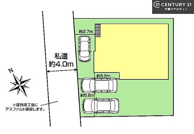 カースペースは3台付き！セカンドカー持ちの方や急な来客時にも安心ですね。