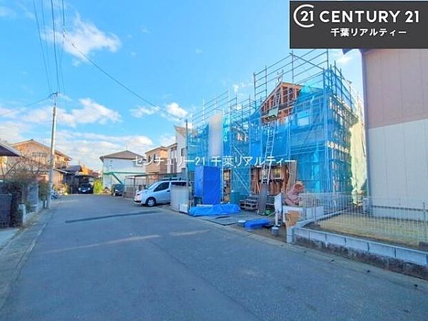 周辺環境や、お客様のご希望に合った物件も一緒にご案内を致します。住宅ローンアドバイザーによるご相談も承ります。当社はお問い合わせに即対応します！お待たせしません！