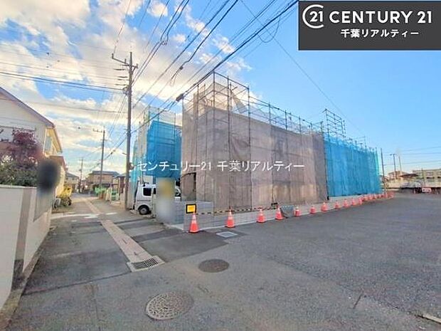 周辺環境や、お客様のご希望に合った物件も一緒にご案内を致します。住宅ローンアドバイザーによるご相談も承ります。当社はお問い合わせに即対応します!お待たせしません!