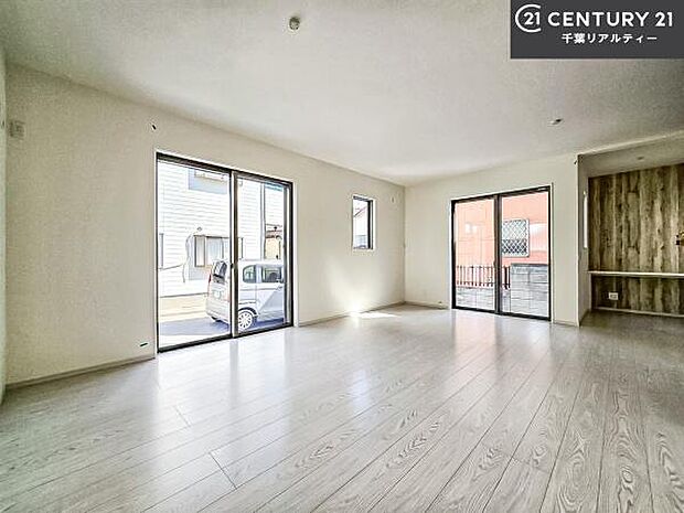 大切な家族が集まるからこそLDKにはこだわりたい。子供たちが元気に笑いながら走り回っている姿を見た時が「広い家にして良かった」と思う瞬間です。