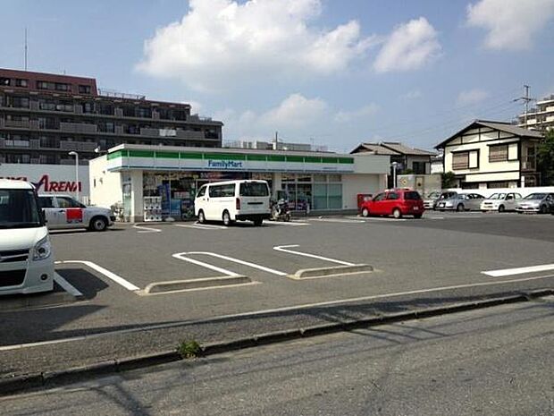 ファミリマート船橋習志野4丁目店まで500m