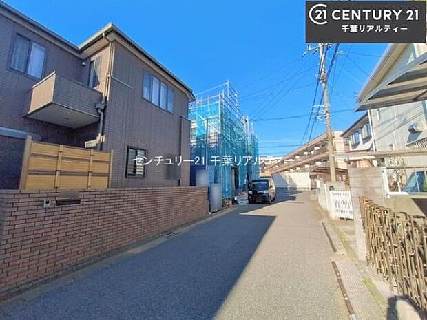 周辺環境や、お客様のご希望に合った物件も一緒にご案内を致します。住宅ローンアドバイザーによるご相談も承ります。当社はお問い合わせに即対応します!お待たせしません!