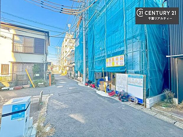 南西道路に面しているので明るい住環境です!