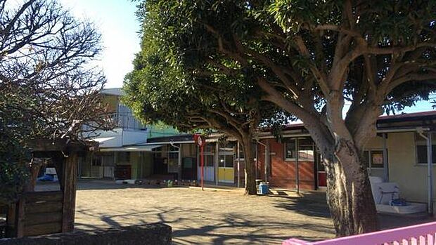 三愛幼稚園まで747m