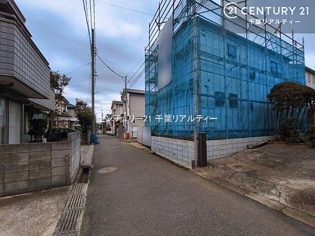 周辺環境や、お客様のご希望に合った物件も一緒にご案内を致します。住宅ローンアドバイザーによるご相談も承ります。当社はお問い合わせに即対応します!お待たせしません!