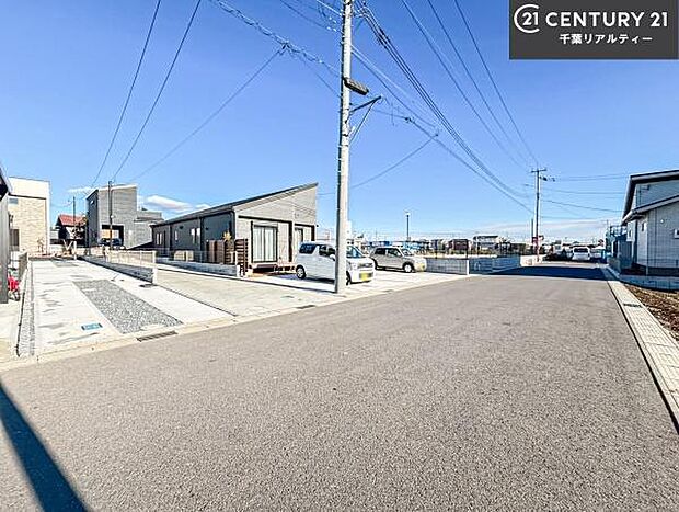 周辺環境や、お客様のご希望に合った物件も一緒にご案内を致します。住宅ローンアドバイザーによるご相談も承ります。当社はお問い合わせに即対応します！お待たせしません！