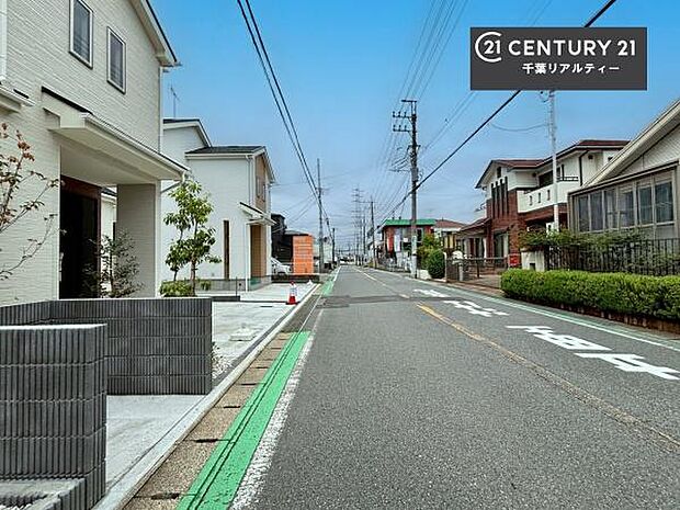 気になるお子様の学校までの道のりや駅までのルート、お買い物の場所などもご一緒にご案内いたします！