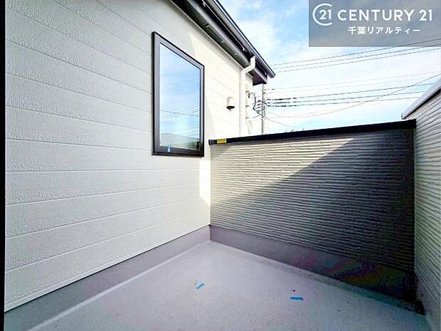 バルコニーを二か所に設けたゆとりのある設計。用途に合わせて使い分けができ、毎日の暮らしを快適にサポートします。