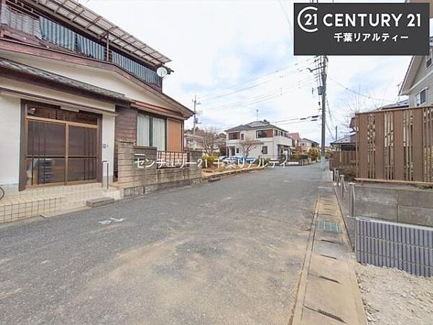 周辺環境や、お客様のご希望に合った物件も一緒にご案内を致します。住宅ローンアドバイザーによるご相談も承ります。当社はお問い合わせに即対応します！お待たせしません！