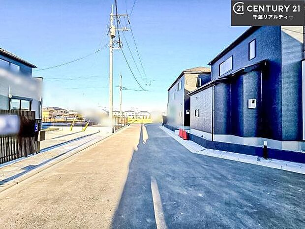 周辺環境や、お客様のご希望に合った物件も一緒にご案内を致します。住宅ローンアドバイザーによるご相談も承ります。当社はお問い合わせに即対応します！お待たせしません！