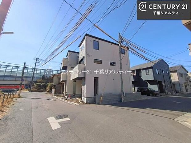 周辺環境や、お客様のご希望に合った物件も一緒にご案内を致します。住宅ローンアドバイザーによるご相談も承ります。当社はお問い合わせに即対応します！お待たせしません！