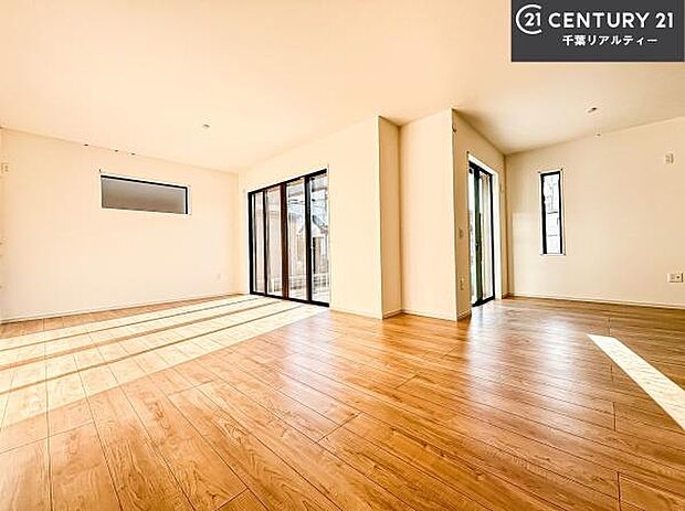 心地良いリビングは家族が自然と集まります。家族団欒の時間が増えそうです。ご家族と、より一層充実した時間を過ごせそうですね。