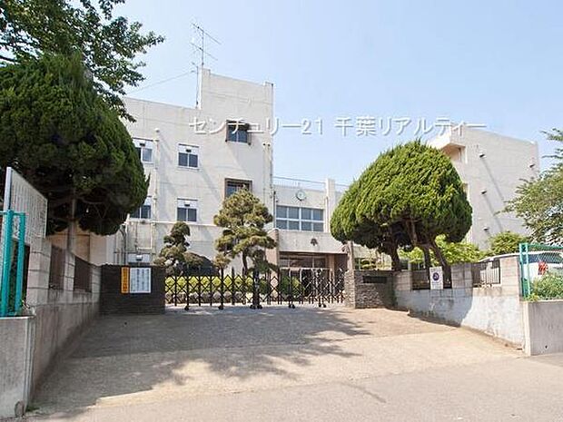 千葉市立草野中学校まで1040m