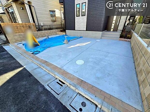 カースペース付きなのでマイカーをお持ちの方も安心ですね！ぜひ現地にてお確かめくださいませ！