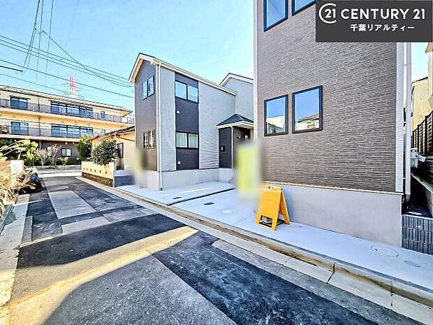 周辺環境や、お客様のご希望に合った物件も一緒にご案内を致します。住宅ローンアドバイザーによるご相談も承ります。当社はお問い合わせに即対応します！お待たせしません！