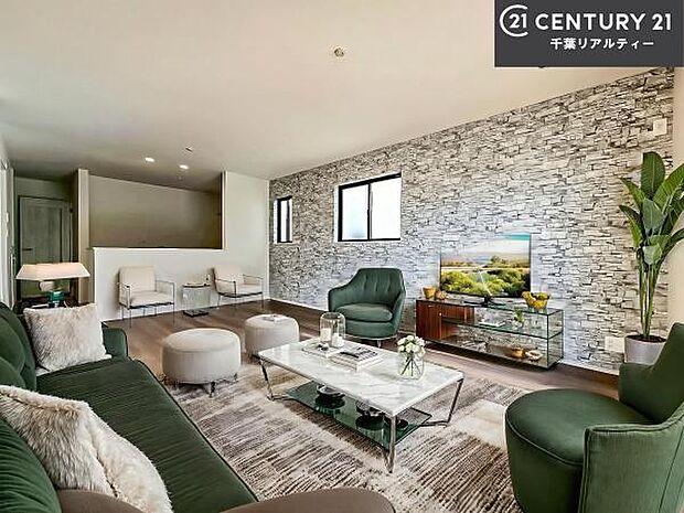 家具はCGパースです。心地良いリビングは家族が自然と集まります。家族団欒の時間が増えそうです。ご家族と、より一層充実した時間を過ごせそうですね。