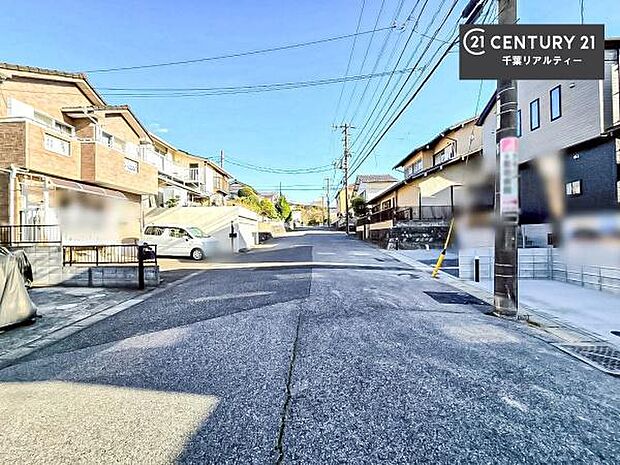 周辺環境や、お客様のご希望に合った物件も一緒にご案内を致します。住宅ローンアドバイザーによるご相談も承ります。当社はお問い合わせに即対応します！お待たせしません！