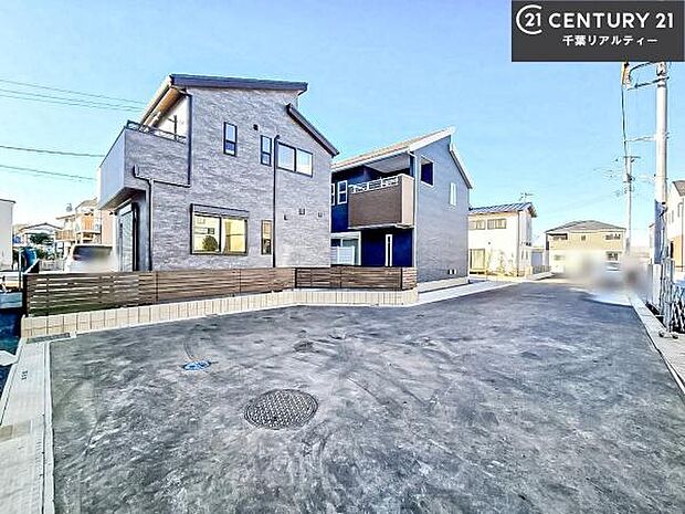 周辺環境や、お客様のご希望に合った物件も一緒にご案内を致します。住宅ローンアドバイザーによるご相談も承ります。当社はお問い合わせに即対応します！お待たせしません！