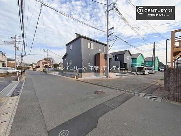 周辺環境や、お客様のご希望に合った物件も一緒にご案内を致します。住宅ローンアドバイザーによるご相談も承ります。当社はお問い合わせに即対応します！お待たせしません！