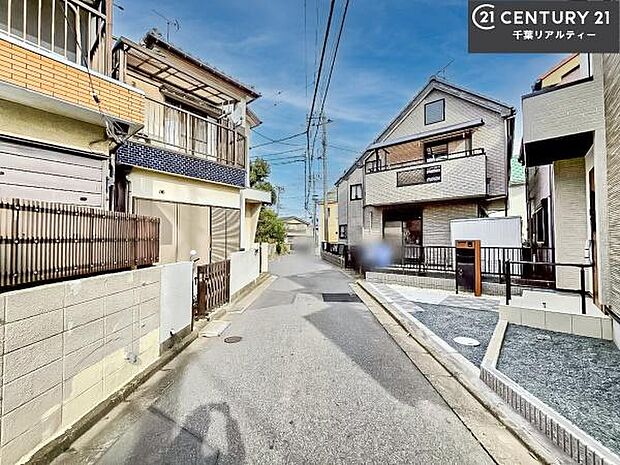 周辺環境や、お客様のご希望に合った物件も一緒にご案内を致します。住宅ローンアドバイザーによるご相談も承ります。当社はお問い合わせに即対応します！お待たせしません！