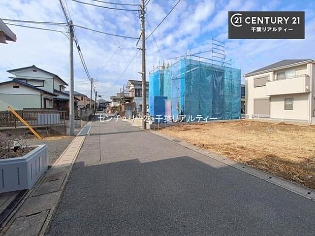 周辺環境や、お客様のご希望に合った物件も一緒にご案内を致します。住宅ローンアドバイザーによるご相談も承ります。当社はお問い合わせに即対応します!お待たせしません!