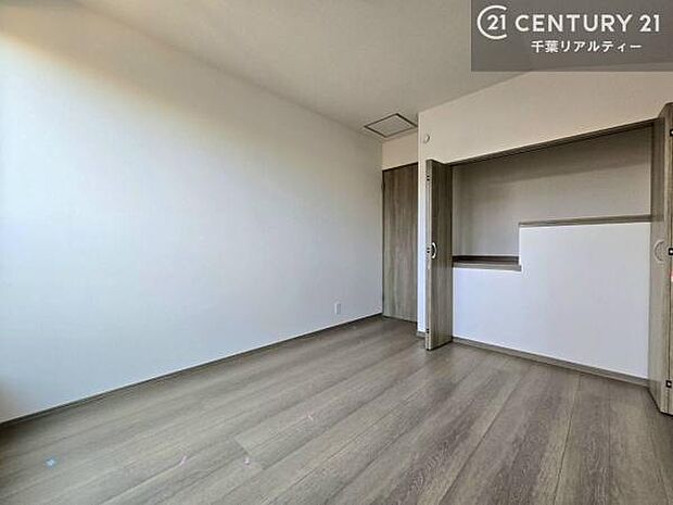 家具の配置がしやすく、ライフスタイルに合わせたお部屋作りが可能です。